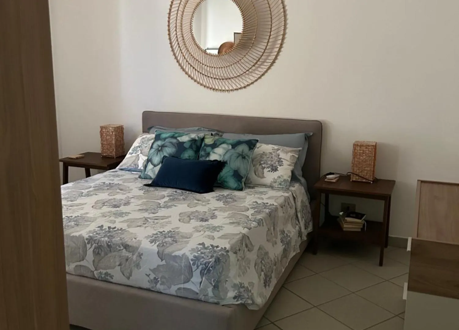 Terrazza Soleluna مارينا موديكا 0*,